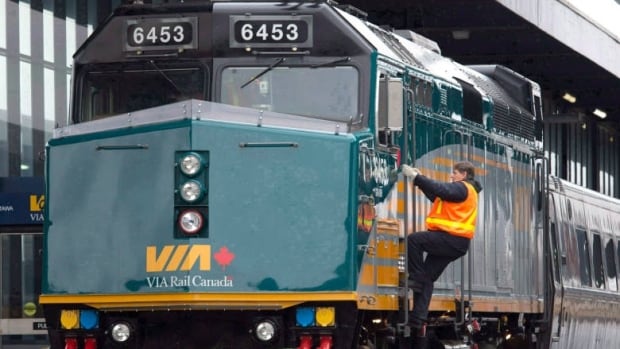 Los liberales han anunciado planes para nuevas líneas ferroviarias de ‘alta frecuencia’ desde Toronto a la ciudad de Quebec
