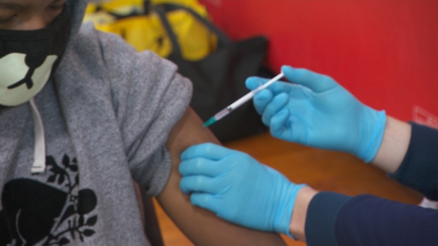 La mayoría de las vacunas se administran en un día en el área de Waterloo en la Clínica Pengemans.