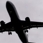 Los auxiliares de vuelo informan una alta frecuencia de pasajeros ruidosos