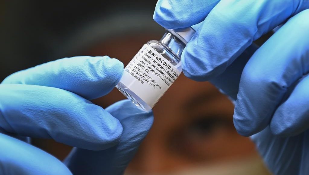 Peel District lanza «Pfizer Fridays» para llegar a aquellos que no quieren mezclar vacunas