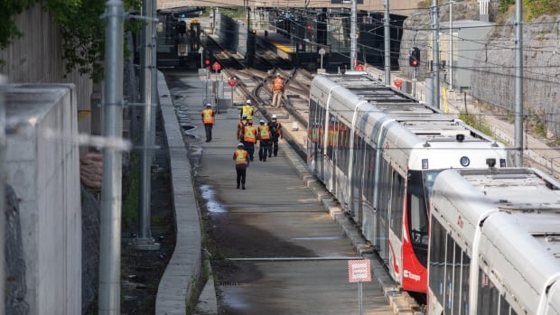OC Transpo atraviesa una semana de problemas a medida que los trenes y autobuses se retiran del servicio