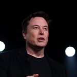 Elon Musk descarga otros $ 1 mil millones en acciones de Tesla