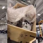 Un video filtrado dentro de Giga Texas muestra una fábrica ocupada y ansiosa por lanzar