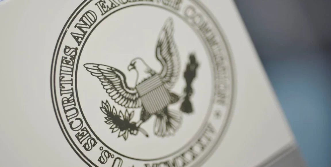 La SEC sugiere que las empresas divulguen una combinación de riesgos climáticos y datos de emisiones