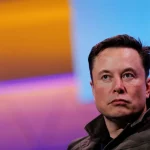 Musk dice que Tesla y SpaceX ven grandes riesgos de inflación