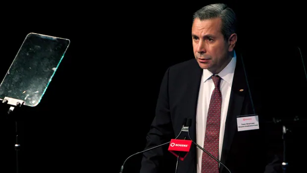 El CEO de Rogers anuncia nuevos protocolos e inversiones a raíz de una gran interrupción