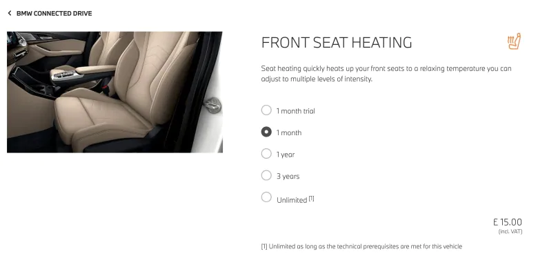 Una captura de pantalla del sitio web de BMW en el Reino Unido muestra los asientos de automóvil de cuero marrón más una posible tarifa de £ 15 para activar los asientos con calefacción durante un mes.