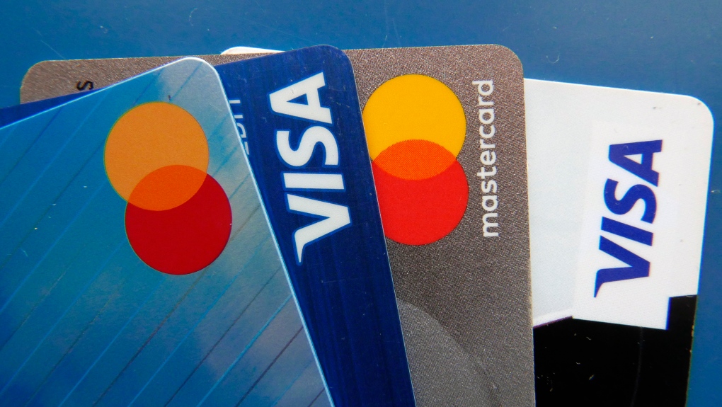 Los pagos mínimos en tarjetas de crédito en Quebec aumentan a partir del lunes