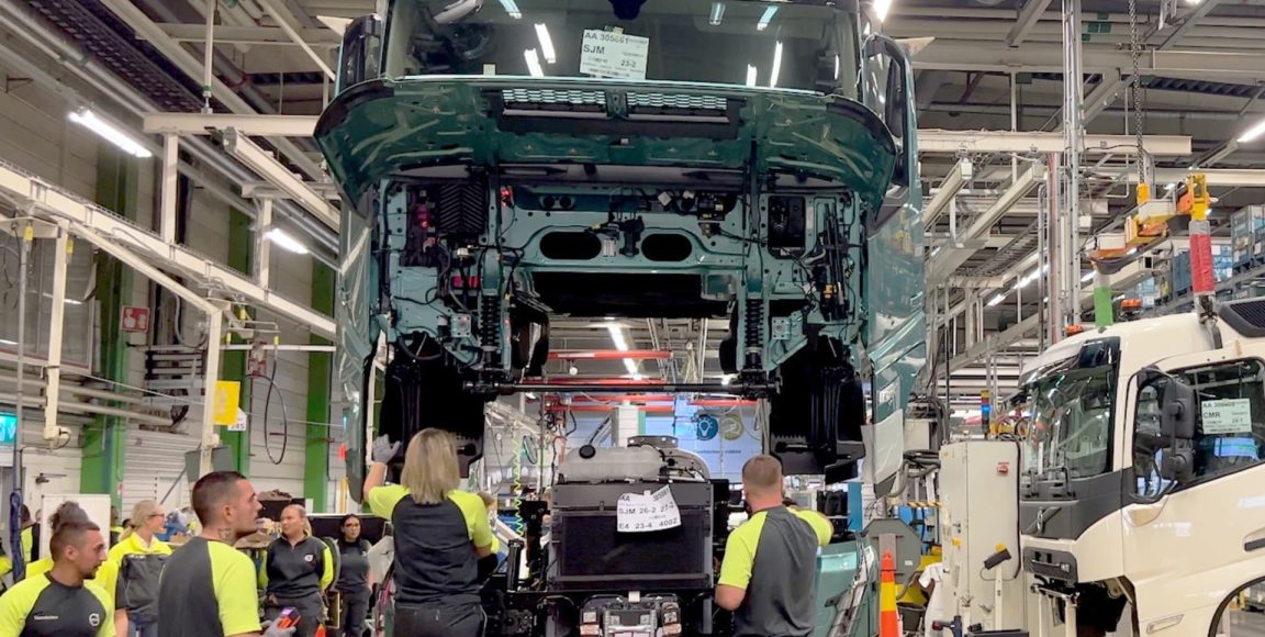 Volvo comienza la producción de una serie de camiones eléctricos de servicio pesado